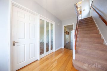 28 Castleknock Avenue, Laurel Lodge, Castleknock, Dublin 15, D15YN96 — photo 2