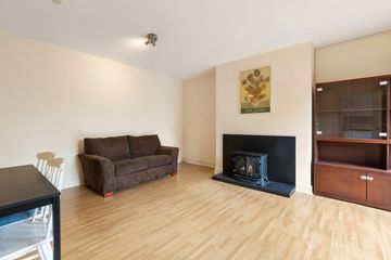 19 Rathgar Court, 19-20 Rathgar Road, Rathgar, Dublin 6, D06 W7T2 — photo 3