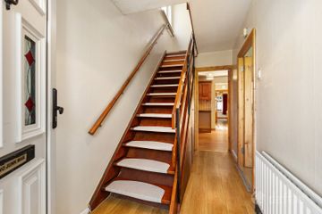 11 Llewellyn Lawn, Rathfarnham, Dublin 16, D16Y3E0 — photo 2