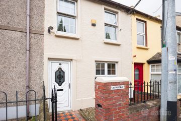 Anngrove, 3 Westbourne Place, College Road, Cork City Centre, Co. Cork, T12V8K5 — photo 2