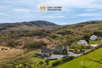 Currin, Glencolmcille, Straid, Co. Donegal, F94CD60 — photo 2
