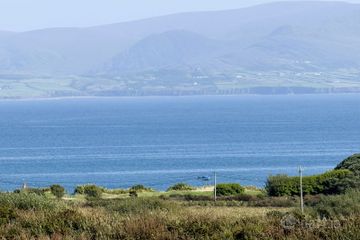 Ref 1250 - Site, Ballinskelligs, Co. Kerry