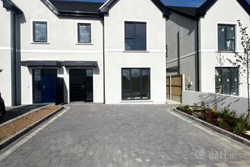 28 The Rowans, Blossomhill, Bandon, Co. Cork — photo 2