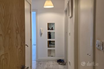 Apartment 16, Gloucester Square, Railway Street, Dublin 1, D01CV96 — photo 2