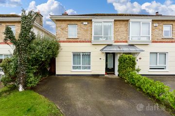 2 Riverwood Lawn, Castleknock, Dublin 15, Co. Dublin, D15H9V4