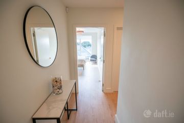 Apartment 39, Orpen Hall, Brennanstown, Dublin 18 — photo 3