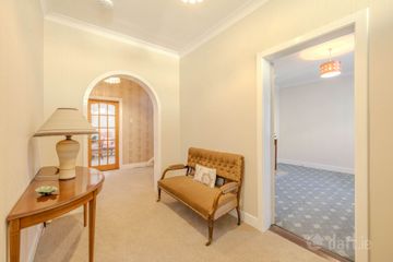 12 Farnham Street, Cavan, Co. Cavan, H12AE97 — photo 3