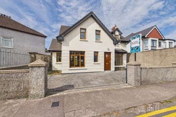 18a Wilton Lawn, Glasheen, Co. Cork, T12WEY4 — photo 2