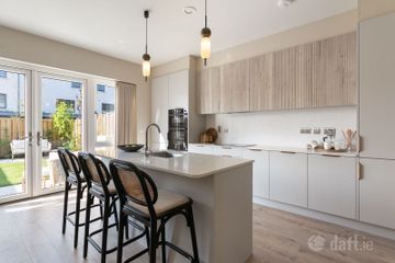 4 Bed Mid Terrace House - The Elm, Dolmen Lane, Brennanstown, Co. Dublin — photo 2