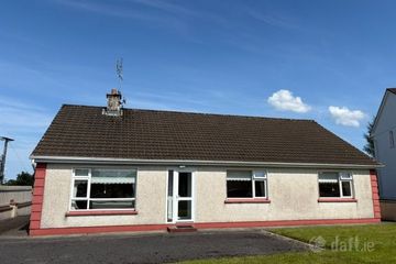 Mullach An Eo, 10 Saint Thomas Crescent, Knock, Knock, Co. Mayo, F12YH77 — photo 2
