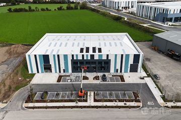 FRONT VIEW AERIAL 