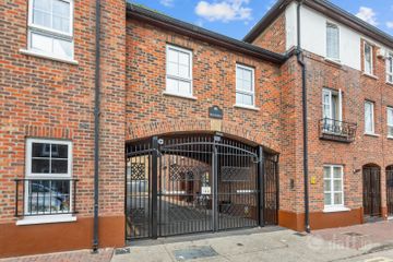 1 Wentworth, Eblana Villas, Grand Canal Dock, Dublin 2, D02N290 — photo 2