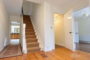 29 Orpen Green, Blackrock, Stillorgan, Co. Dublin — photo 2