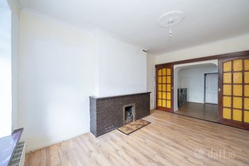 12 Inchicore Square East, Inchicore, Dublin 8, D08DK1V — photo 2