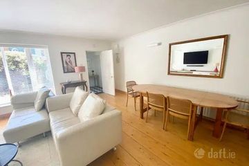 SHORT TERM RENTAL MAX 2 MONTHS  Apartment 4, Rawson Court, Ballsbridge, Dublin 4 — photo 3