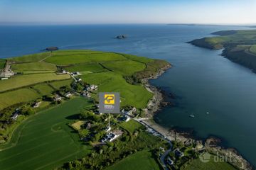 Cliffs Landing, Kinure, Oysterhaven, Kinsale, Co. Cork, P17FC55 — photo 3