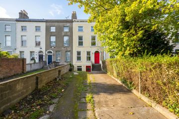 25 Marino Crescent, Marino, Dublin 3, D03F297