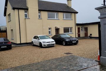 Brownsbarn, Kingswood, Baldonnell, Dublin 22