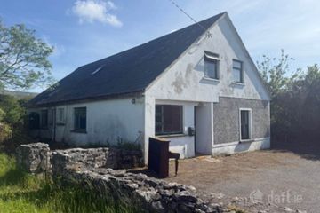 Loughrask, Ballyvaughan, Co. Clare, H91V5WR — photo 3