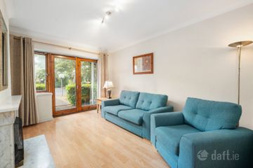 38 Brooklands, Nutley Lane, Donnybrook, Dublin, D04RC65 — photo 2