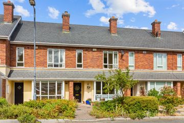 35 Ballintyre Downs, Ballinteer, Dublin 16, D16 X403