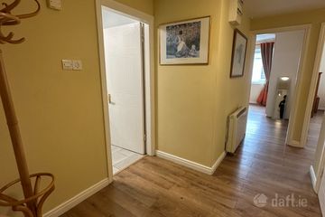Apartment F3, Edward Court, Edward Street, Tralee, Co. Kerry, V92FV59 — photo 2