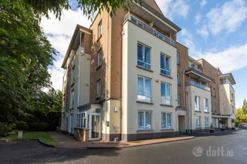 Apartment 33, Lisalea, Frascati Park, Blackrock, Co. Dublin, A94E302