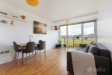 Apartment 45, Weavers Hall, Levmoss Park, Leopardstown, Dublin 18, D18XY05 — photo 3