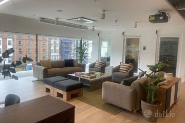 Serviced office to let Central Plaza, Dublin 2 