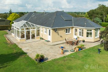 Hillview Farm, Barnaviddane, Inch, Co. Cork, P36NX00 — photo 3