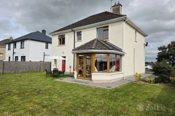 8 Churchfields, Shrule, Shrule, Co. Mayo, H91P8C2 — photo 3