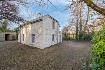 The Gate Lodge, Ards Big, Ramelton, Co. Donegal, F92F8W3 — photo 2