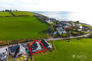 Inisfree, Myrtleville, Co. Cork, P43TE28 — photo 2