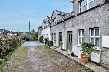 8 Beaumont Lane, Ballintemple, Ballintemple, Co. Cork — photo 2