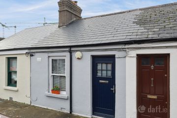 17 Maxwell Street, Dublin 8, D08C42N — photo 2