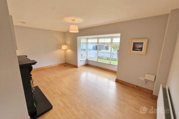 11 Powerscourt, Tulla, Co. Clare, V95 DK60 — photo 3