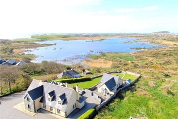 Murlach Lodge, Ballyconneely, Clifden, Co. Galway, H71Y438 — photo 2