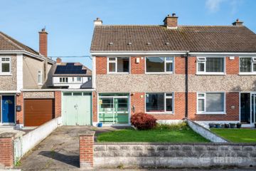 36 Maywood Crescent, Raheny, Dublin 5, D05FE03 — photo 2