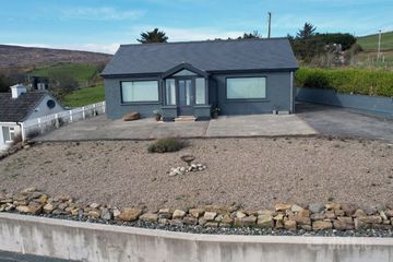 Shalwy Cottage, Kilcar, Donegal, F94K822 — photo 2