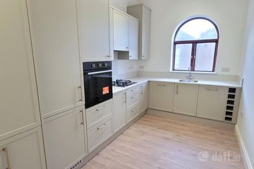 Apartment 4, 43 Strand Road, Sandymount, Dublin 4 — photo 2