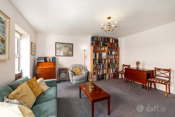 122 Custom Hall, Gardiner Street, Dublin 1, D01 WR23 — photo 3
