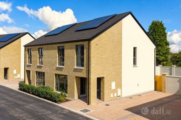 3 Bed Semi Detached , Darach Mor, Arden Road, Tullamore, Co. Offaly — photo 3
