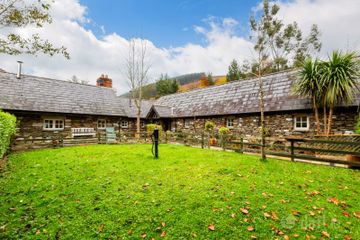 Clarisses Cottage, Glenmacnass, Glendalough, Glendalough, Co. Wicklow, A98PW25 — photo 2