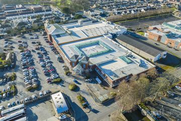 Unit 3, Long Walk Shopping Centre, Dundalk, Co. Louth