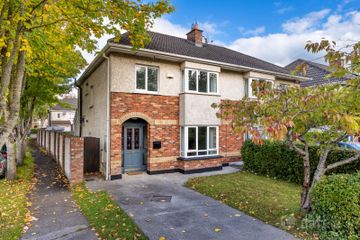 1 The Close, Hunter's Run , D15 C7H2, Clonee, Dublin 15, D15C7H2