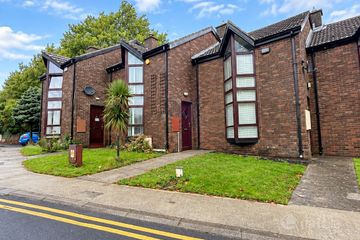 6 Manor Court, Cork Road, Waterford City Centre, Co. Waterford
