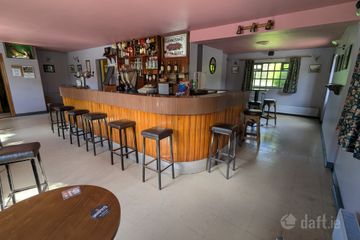 O'Regans Bar, Rea, Berrings, Co. Cork, P12RF84 — photo 2