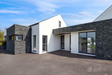 Knocktown, Duncormick, Co. Wexford, Y35 X278 — photo 3