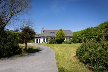 Well House, School Road, Upper Aghada, Aghada, Co. Cork, P25F446 — photo 3