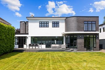 Annacrivey, Kill Lane, Foxrock, Dublin 18, D18Y0H1